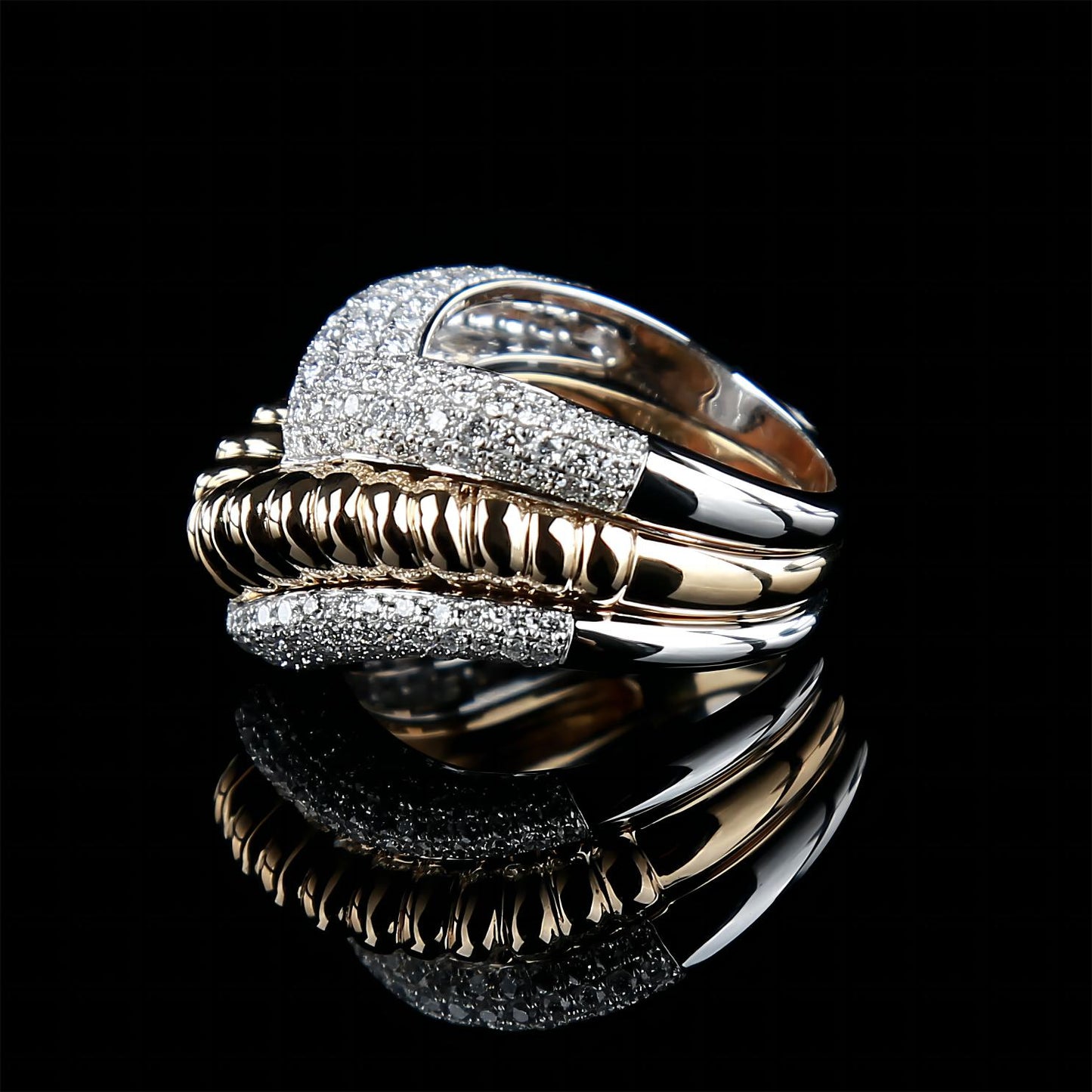 V-shape Diamond Ring in 18K White and Yellow Gold