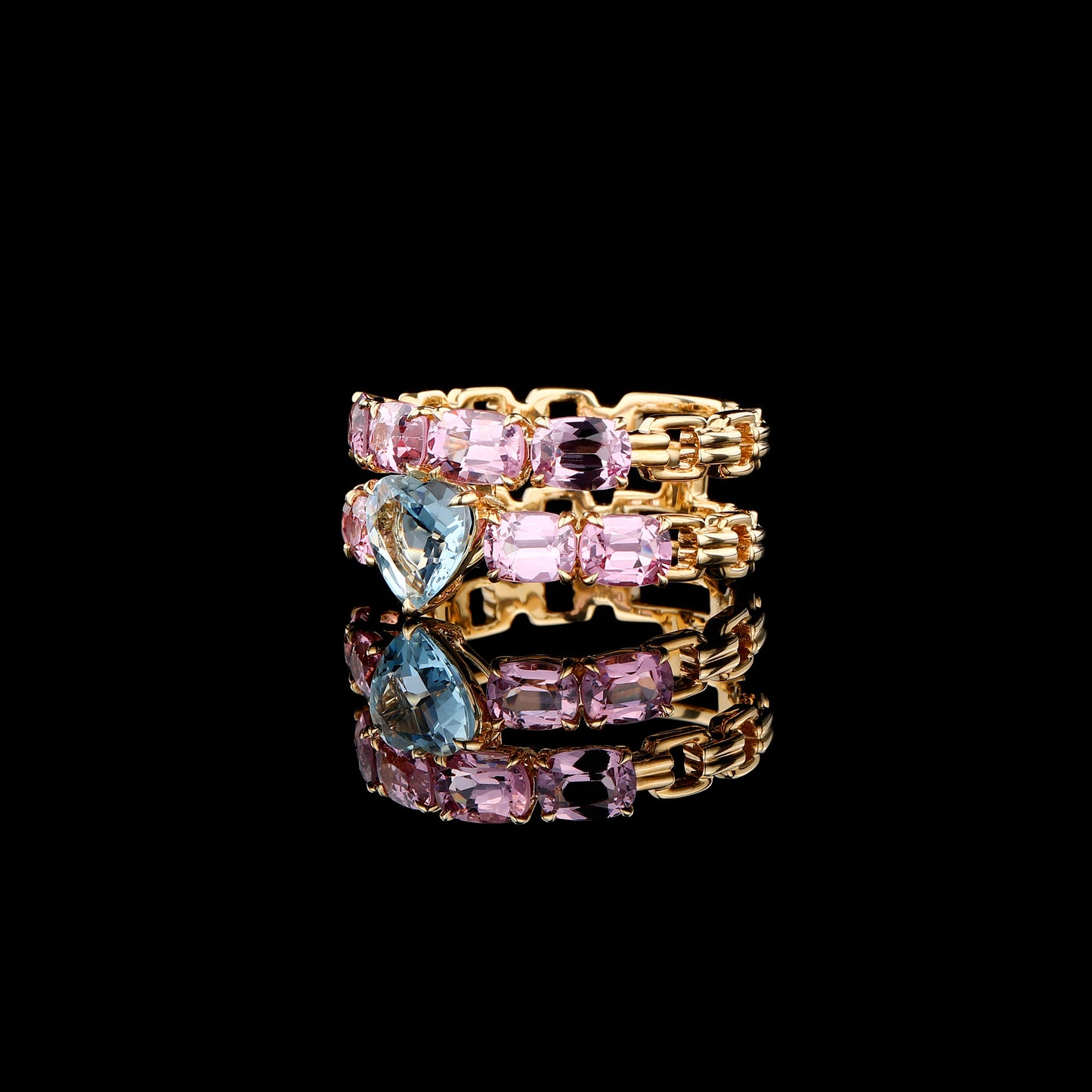 Heart-cut Aquamarine Pink Spinel Ring in 18K Yellow Gold