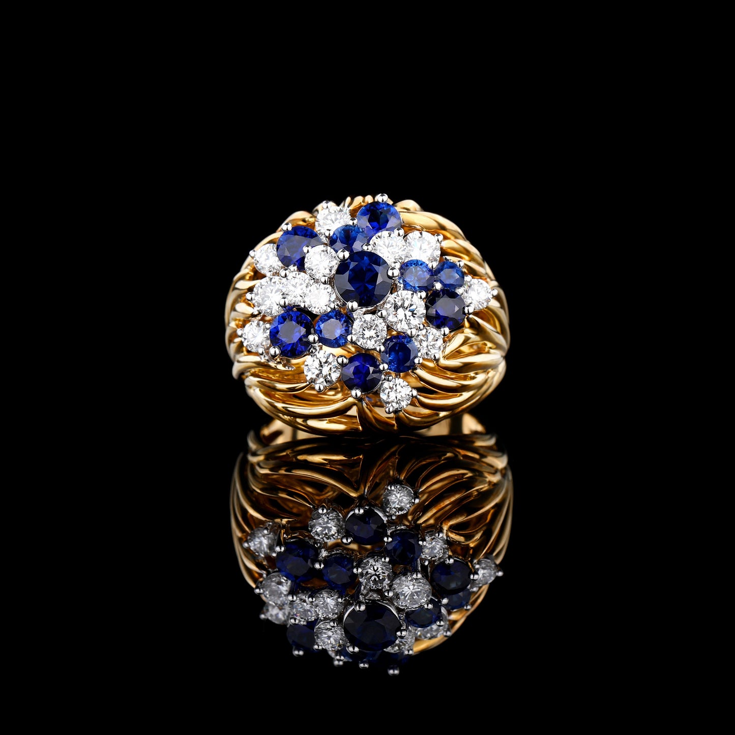 Natural Royal Blue Sapphire Diamond Ring in 18K Yellow Gold