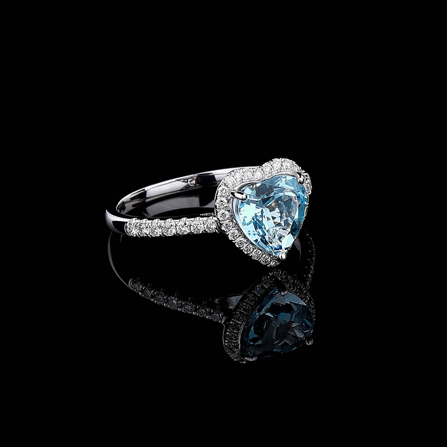 Heart-cut Santa amaria Aquamarine Diamond Ring in 18K White Gold