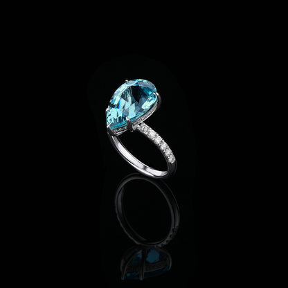 Pear Santa Maria Aquamarine Diamond Ring in 18K White Gold