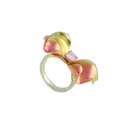 Natural Sakura Pink Spinel Bow Ring in Titanium