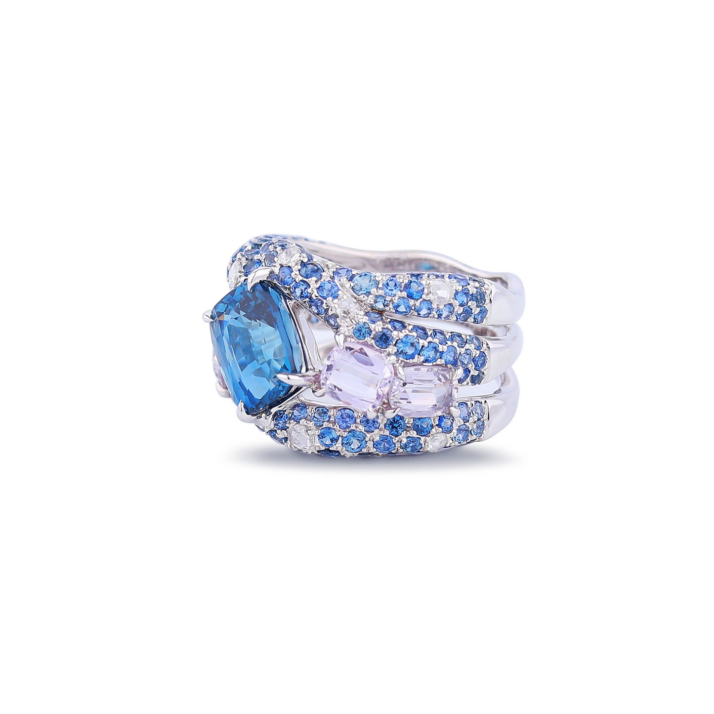 Natural Unheated Cornflower Blue Sapphire Diamond Ring in 18K White Gold