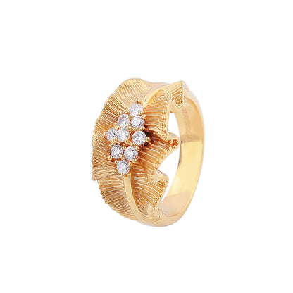 Pleated Skirt Diamond Ring in 18K Yellow Gold