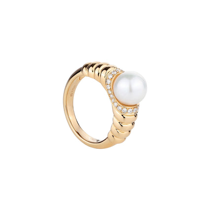 7.5-8mm Single Akoya Cultured Pearl Diamond Ring in 18K Yellow Gold