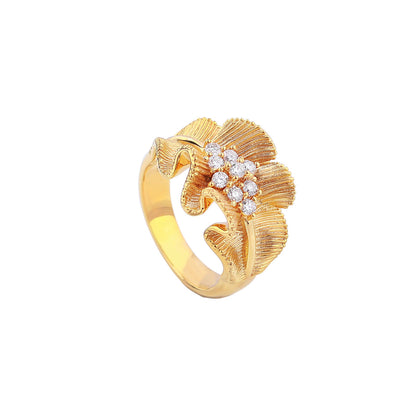 Pleated Skirt Diamond Ring in 18K Yellow Gold