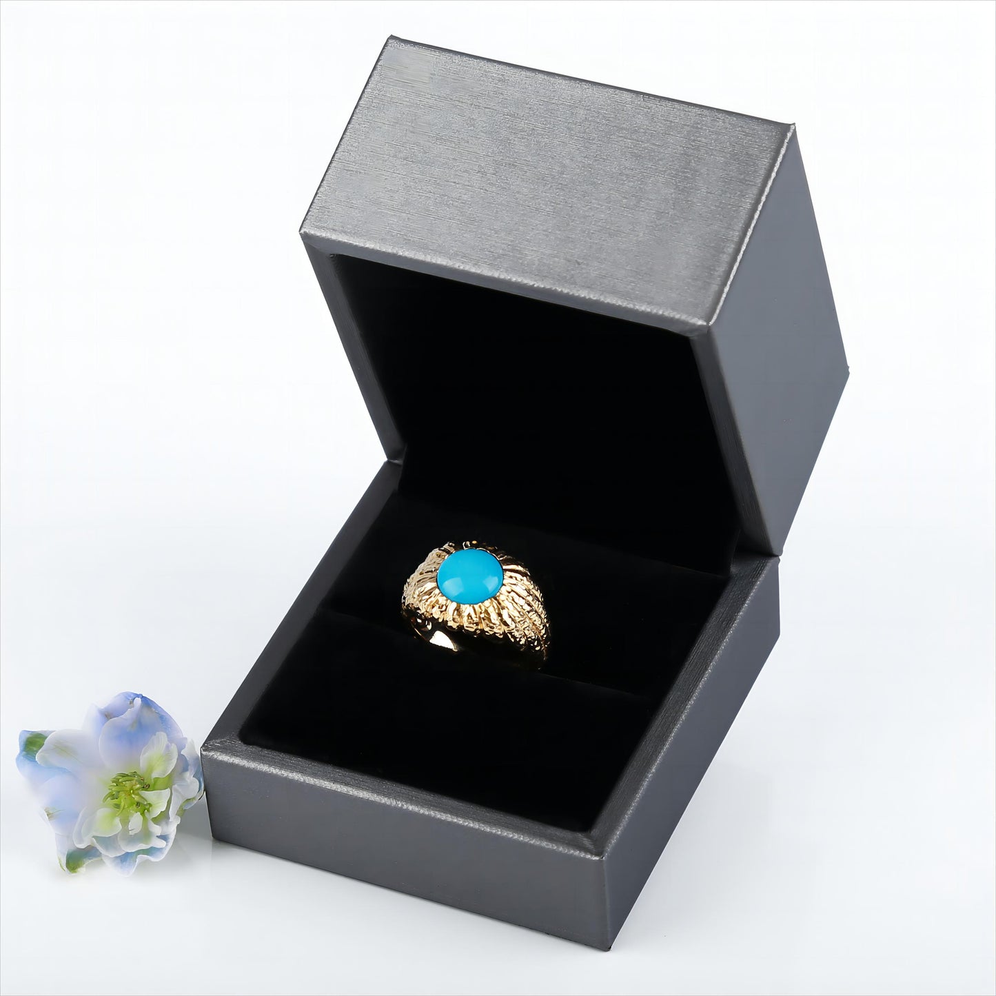 Natural Sleeping Beauty Turquoise Ring in 18K Yellow Gold